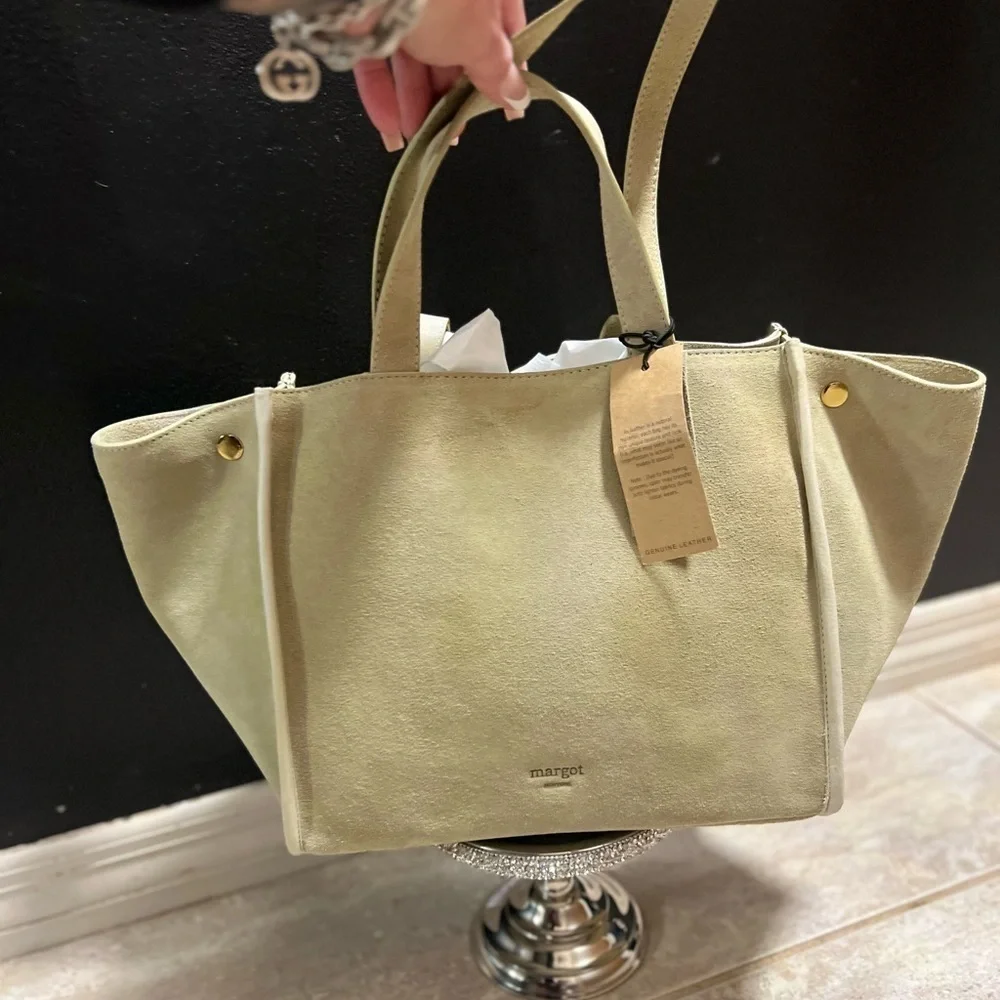 💚💚 NWT- MARGOT NEW YORK Viral JAMEE Double Handle Suede Shoulder Bag Tote💚💚
